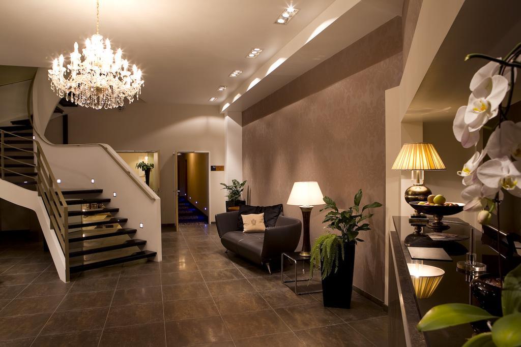 Ross Hotel Stuttgart Dış mekan fotoğraf